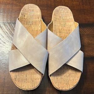 Korks Kora Ease Tan Slip On Wedge